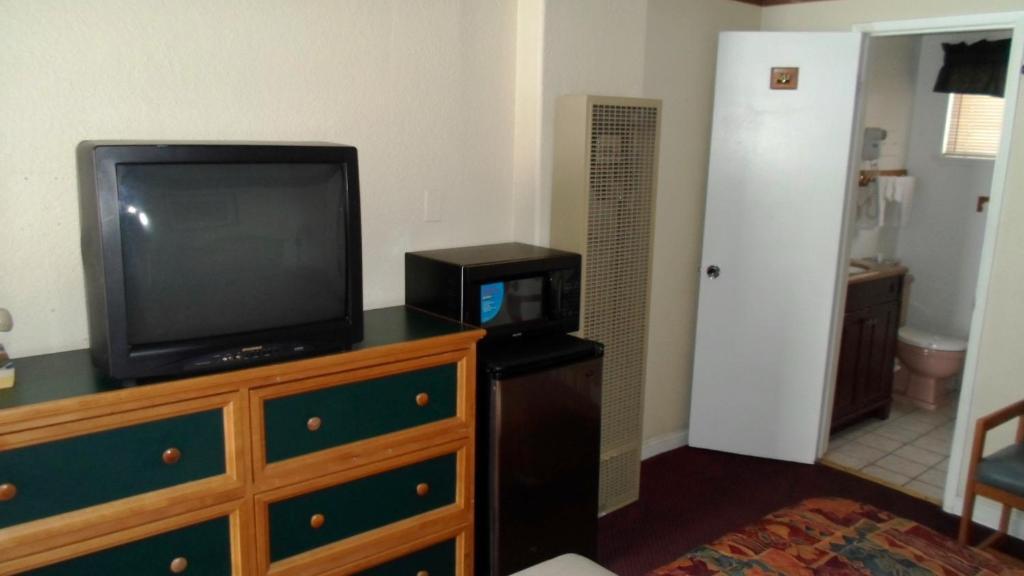 Travelers Inn And Suites South Lake Tahoe Oda fotoğraf